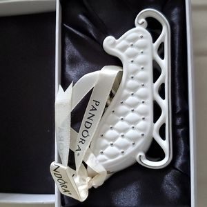 NIB Pandora Unforgettable Moments Sleigh Ornament 2014